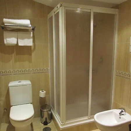 دون باكو مالقة