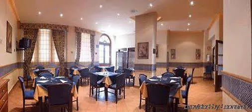 Otel Don Paco 3*